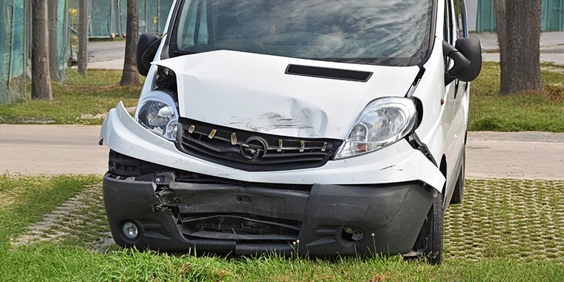 Unfall mit einem Firmenwagen aus dem Fuhrpark